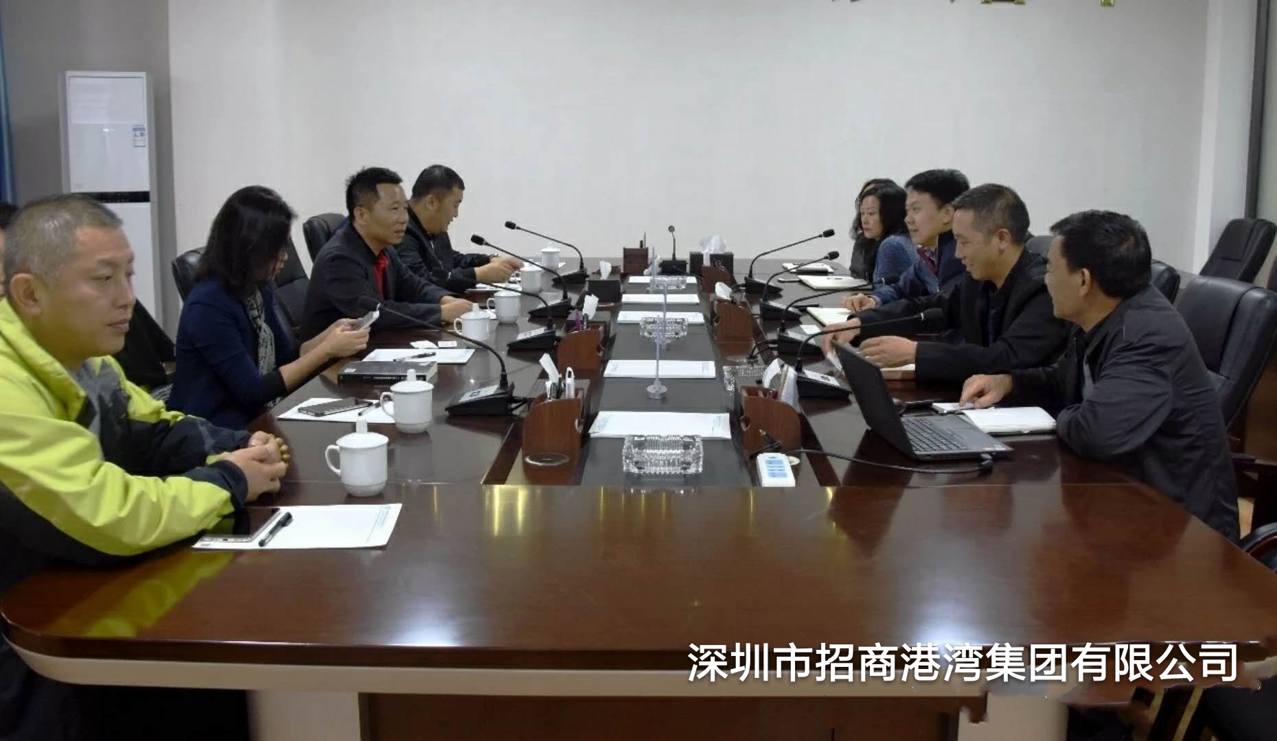 集團(tuán)董事長、總裁劉裕前往貴州貴順產(chǎn)業(yè)園開發(fā)有限責(zé)任公司進(jìn)行考察工作