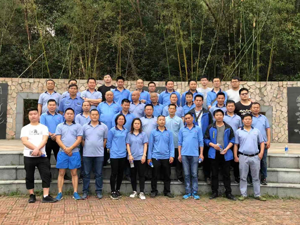 邁開矯健步伐，開啟“樂跑”新征程