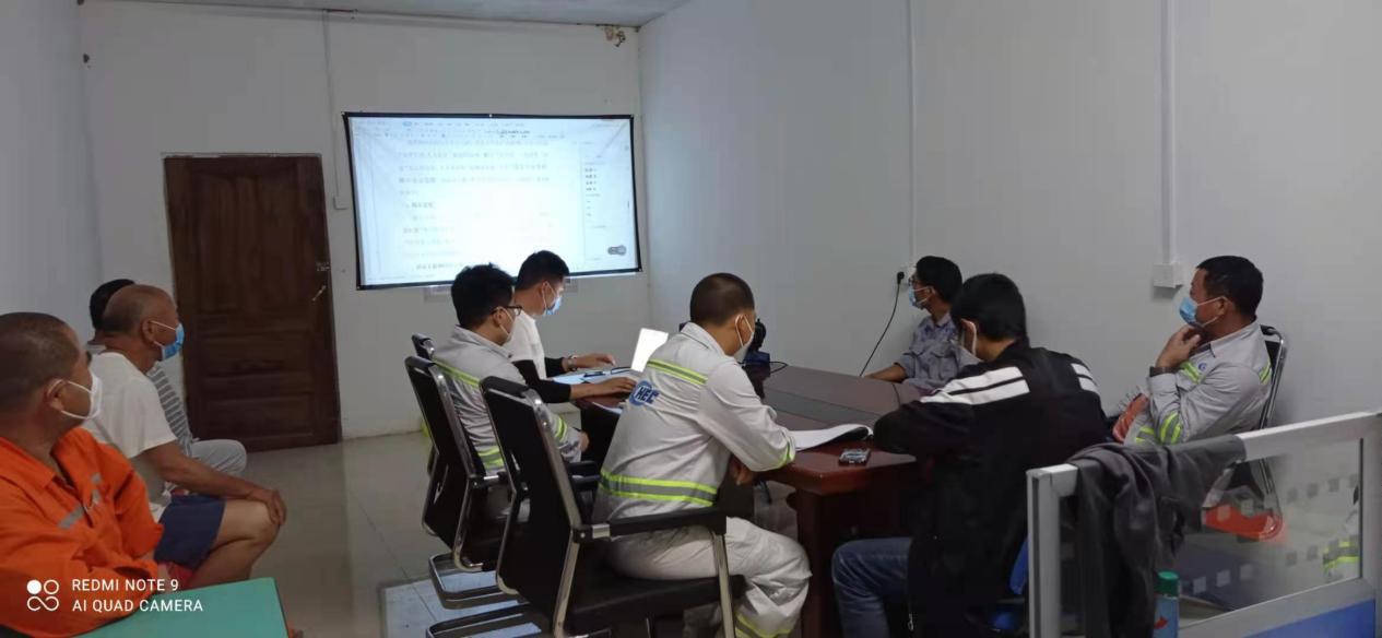 招港國際公司喀麥隆石場(chǎng)項(xiàng)目部開展2021年“安全生產(chǎn)月”活動(dòng)