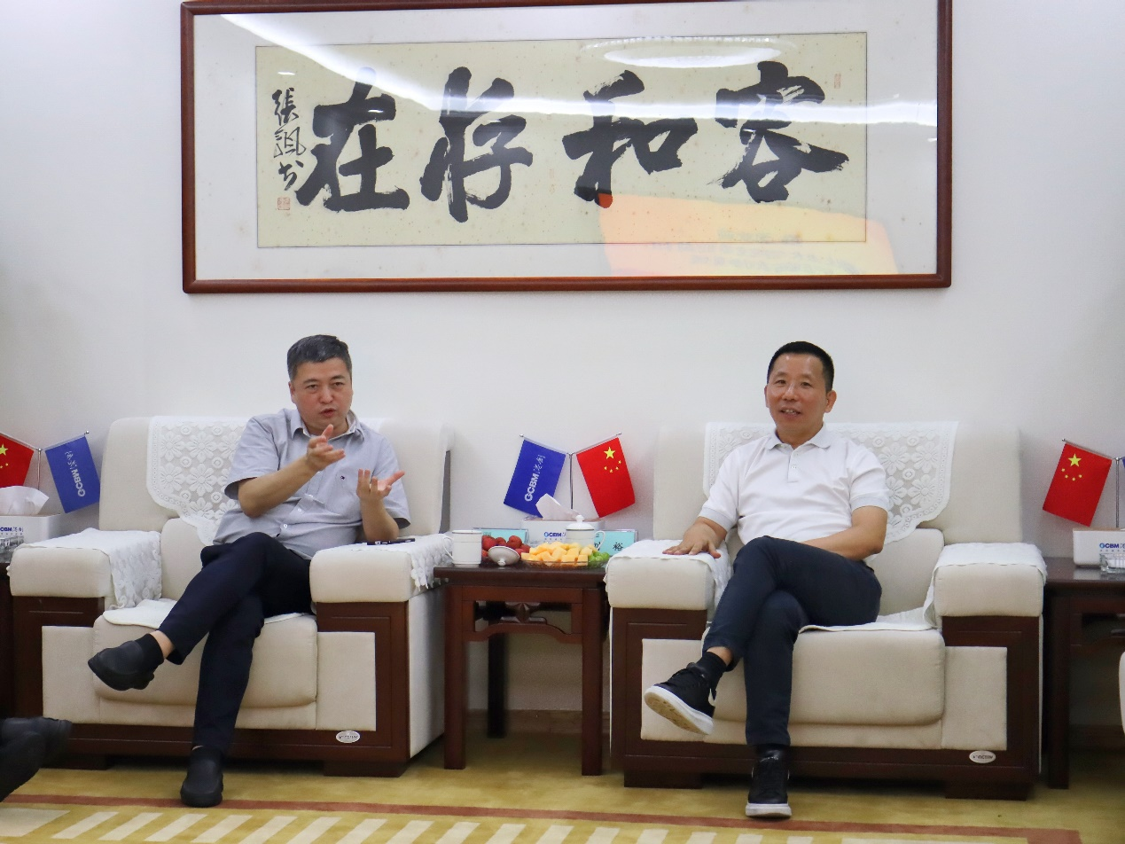 九江職業(yè)技術(shù)學(xué)院黨委書記胡永紅一行蒞臨集團參觀交流